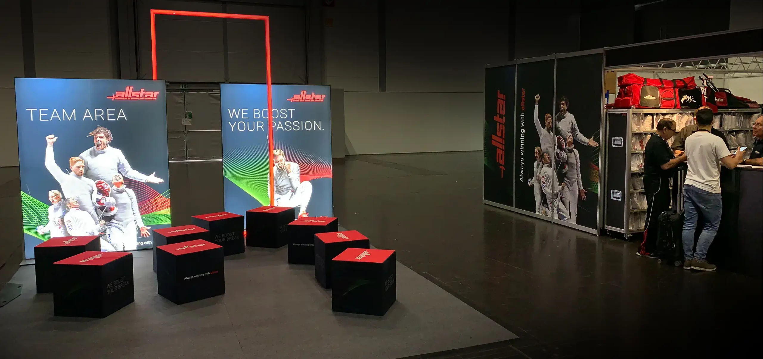 Showroom allstar, Gesamtansicht des Showrooms in Doppelnutzung als Messestand